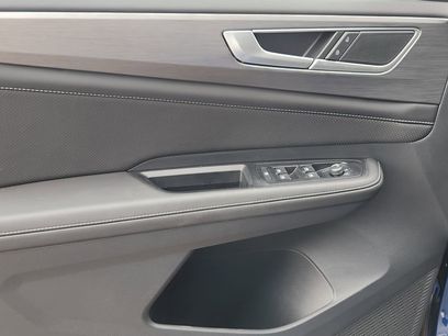 New 2025 Volkswagen Atlas Cross Sport SE