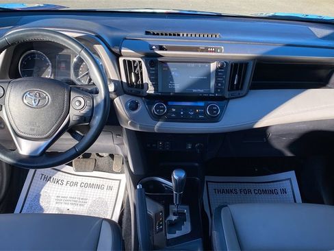 Used 2018 Toyota RAV4 Limited image 16