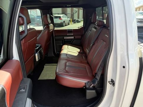 Used 2019 Ford F150 Platinum w/ FX4 Off-Road Package AWD/4WD image 24