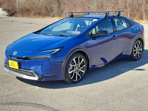 Used 2024 Toyota Prius Prime Premium w/ Advanced Technology Package FWD image 1