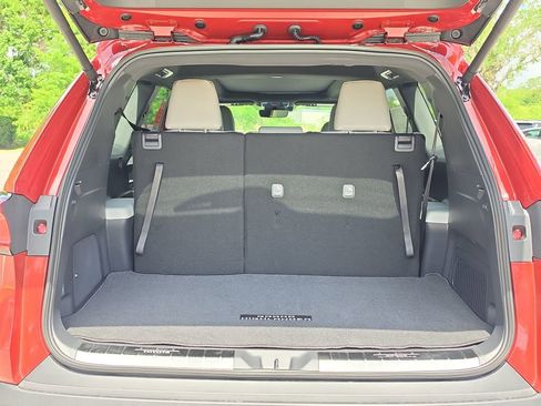 New 2026 Toyota Grand Highlander AWD Hybrid image 32