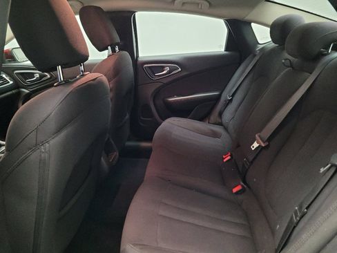 Used 2015 Chrysler 200 Limited FWD image 18