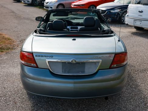 Used 2006 Chrysler Sebring Touring FWD image 5