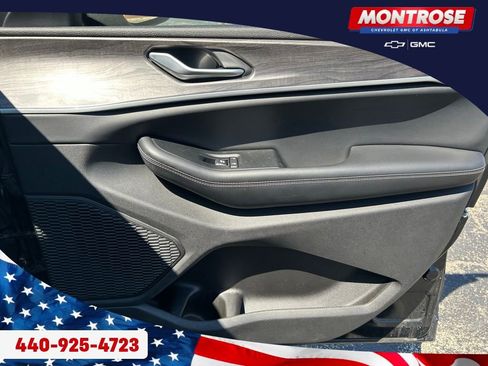 Used 2024 Jeep Grand Cherokee Limited AWD/4WD image 30