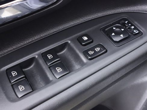 Used 2019 Mitsubishi Outlander SEL FWD image 27