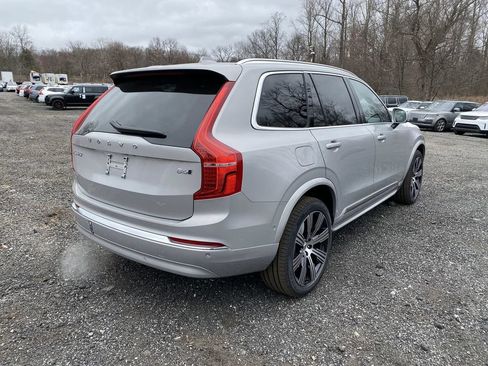 Used 2023 Volvo XC90 B6 Ultimate AWD/4WD image 8