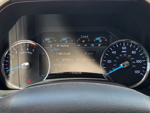 Used 2018 Ford Expedition XLT w/ Equipment Group 202A RWD image 16