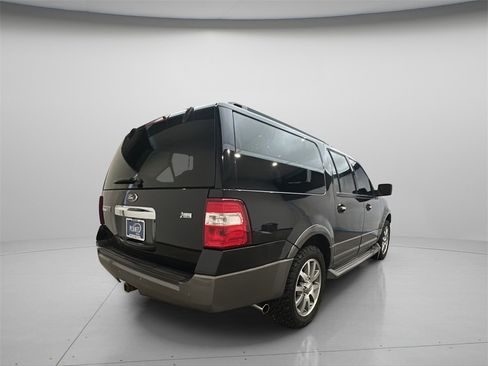 Used 2011 Ford Expedition EL XLT w/ 203A Rapid Spec Order Code image 6