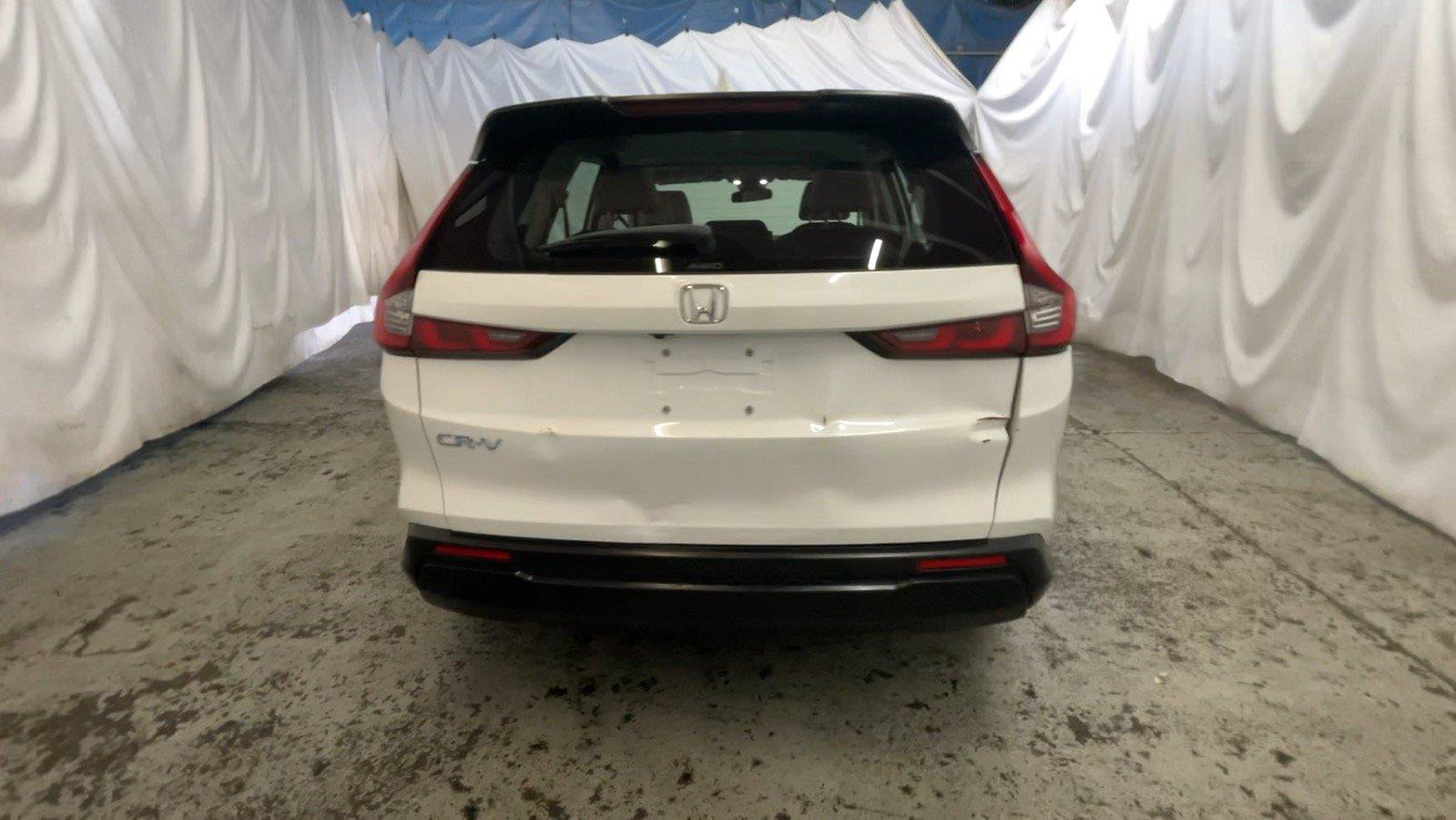 Used 2023 Honda CR-V LX image 8