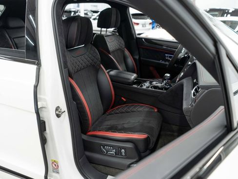 Used 2020 Bentley Bentayga Speed image 11