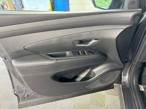 Used 2025 Hyundai Tucson SEL AWD/4WD image 3