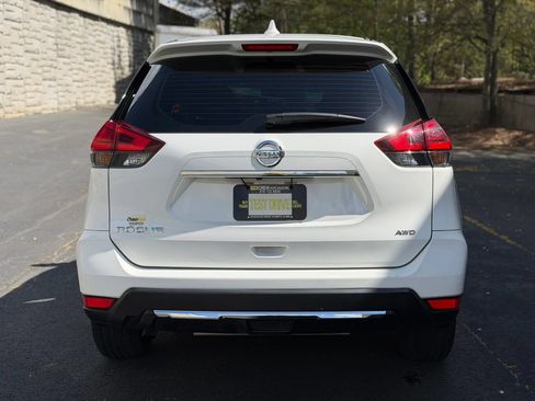 Used 2017 Nissan Rogue S AWD/4WD image 8