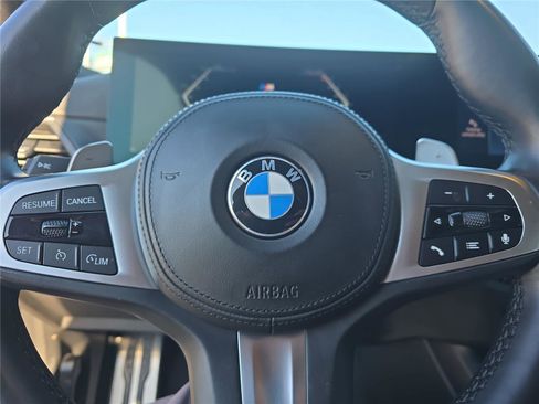 Used 2023 BMW 330i 330i w/ M Sport Package image 21