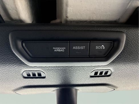 Used 2023 Jeep Wrangler Unlimited Sahara AWD/4WD image 28