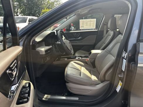 Certified 2024 Lincoln Corsair AWD w/ Equipment Group 101A image 19