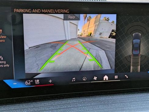 Used 2025 BMW 330i Sedan w/ Convenience Package image 13