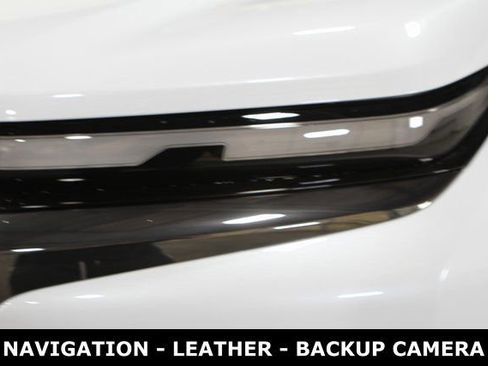 New 2026 Chevrolet Traverse Z71 w/ LPO, Floor Liner Package AWD/4WD image 8