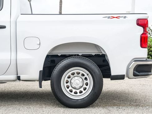 Used 2022 Chevrolet Silverado 1500 W/T w/ WT Value Package image 11