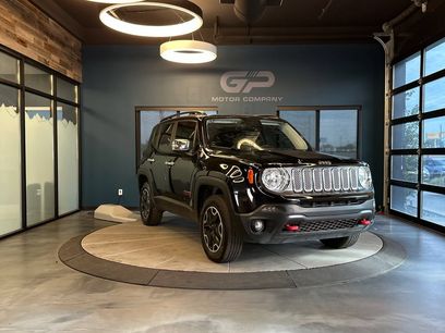Used 2017 Jeep Renegade Trailhawk w/ Premium Trailhawk Package