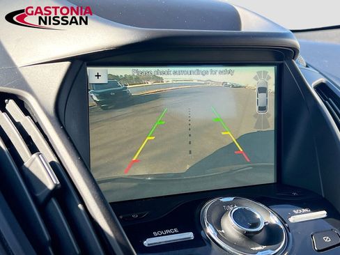 Used 2019 Ford Escape Titanium w/ U9j03 - Titanium Tow Package image 18