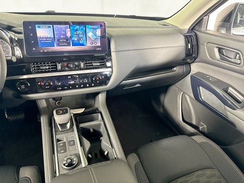 New 2026 Nissan Pathfinder SV AWD/4WD image 20