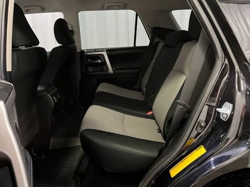 Certified 2019 Toyota 4Runner SR5 AWD/4WD image 11