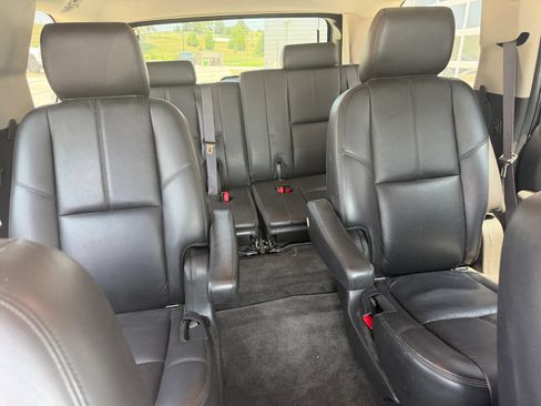 Used 2012 Chevrolet Tahoe LT w/ Luxury Package AWD/4WD image 9