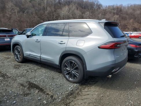 Used 2025 Toyota Grand Highlander AWD Hybrid image 4