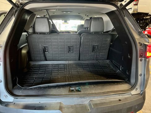 Used 2021 Chevrolet Traverse LT AWD/4WD image 25