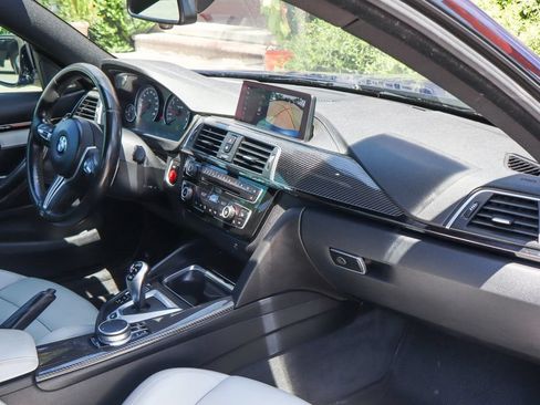 Used 2020 BMW M4 Coupe w/ Competition Package RWD image 40