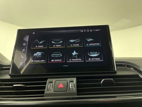 Used 2022 Audi Q5 2.0T Premium Plus image 30