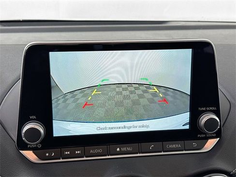 Used 2024 Nissan Sentra SV image 13