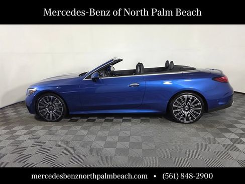 Certified 2026 Mercedes-Benz CLE 300 4MATIC Cabriolet image 3