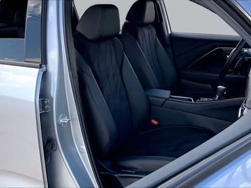 Certified 2025 Acura ADX A-Spec AWD/4WD image 9