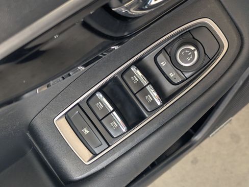 Used 2021 Subaru Legacy Limited image 16