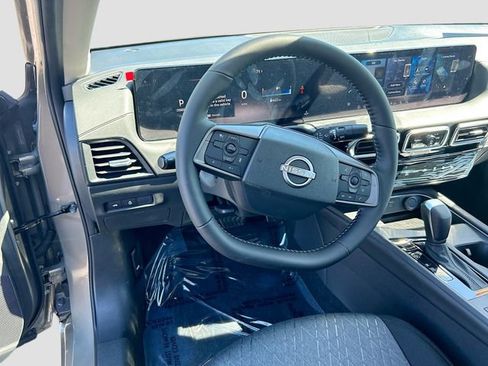 New 2026 Nissan Sentra SV w/ SV Convenience Package FWD image 8
