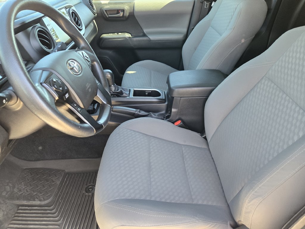 Used 2023 Toyota Tacoma SR RWD image 12