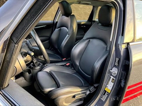 Used 2016 MINI Cooper S image 22