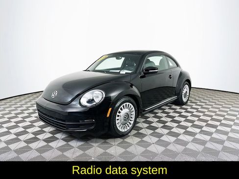 Used 2014 Volkswagen Beetle 2.5 image 5