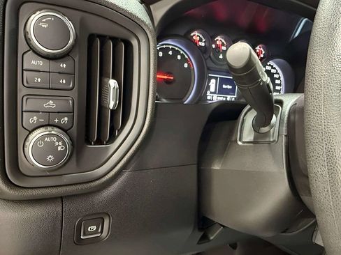 Used 2021 Chevrolet Silverado 1500 Custom Trail Boss AWD/4WD image 34