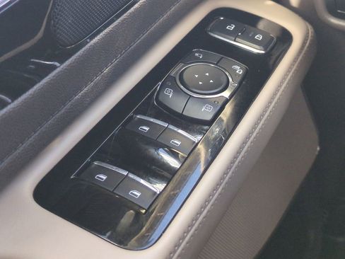 Certified 2023 Lincoln Aviator AWD w/ Class IV Trailer Tow Package image 23