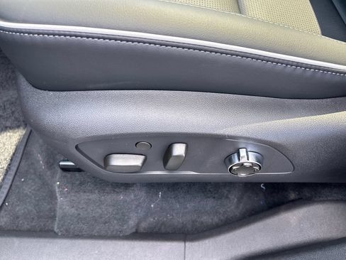New 2026 Buick Enclave Avenir AWD/4WD image 18