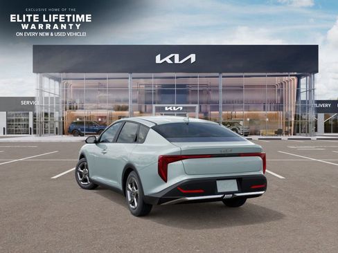 New 2026 Kia K4 FWD image 5
