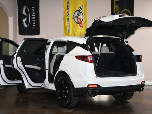 Used 2025 Acura RDX SH-AWD image 92