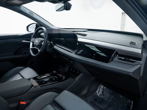 Used 2025 Audi Q6 e-tron Premium Plus w/ Premium Plus image 26