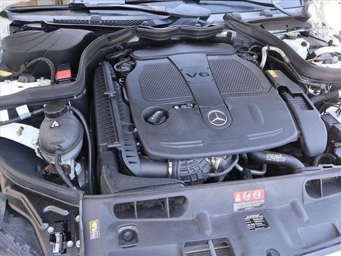 Used 2013 Mercedes-Benz C 300 4MATIC Sedan image 20