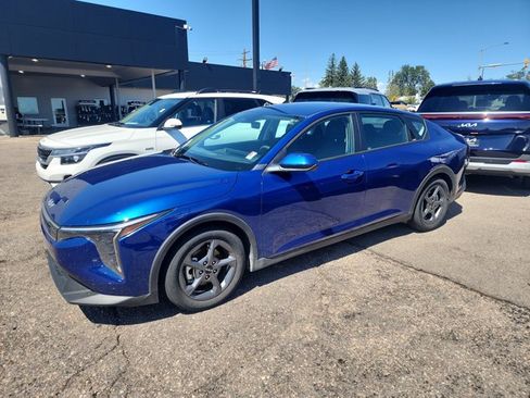Certified 2025 Kia K4 FWD image 1