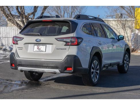 Certified 2024 Subaru Outback Limited image 3