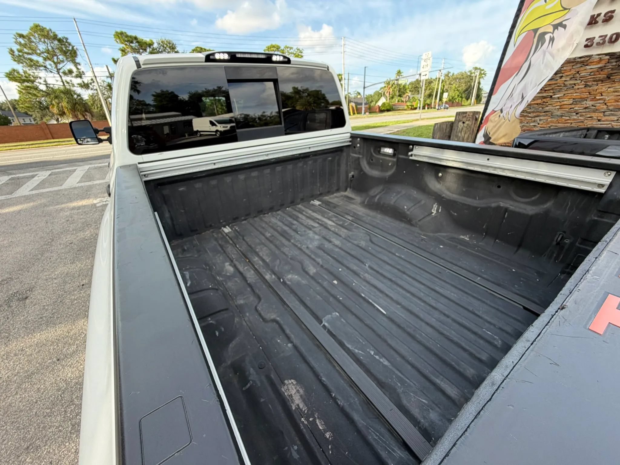 Used 2020 Nissan Titan PRO-4X w/ Pro-4x Convenience Package AWD/4WD image 26
