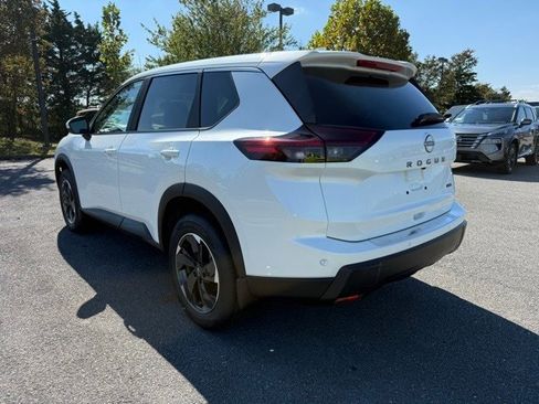 New 2026 Nissan Rogue SV w/ Cold Weather Package image 7